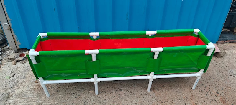 60L*10W*20H Planter box - Planter box 