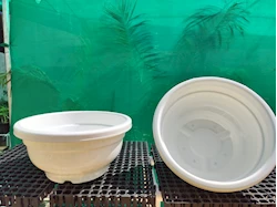 pots